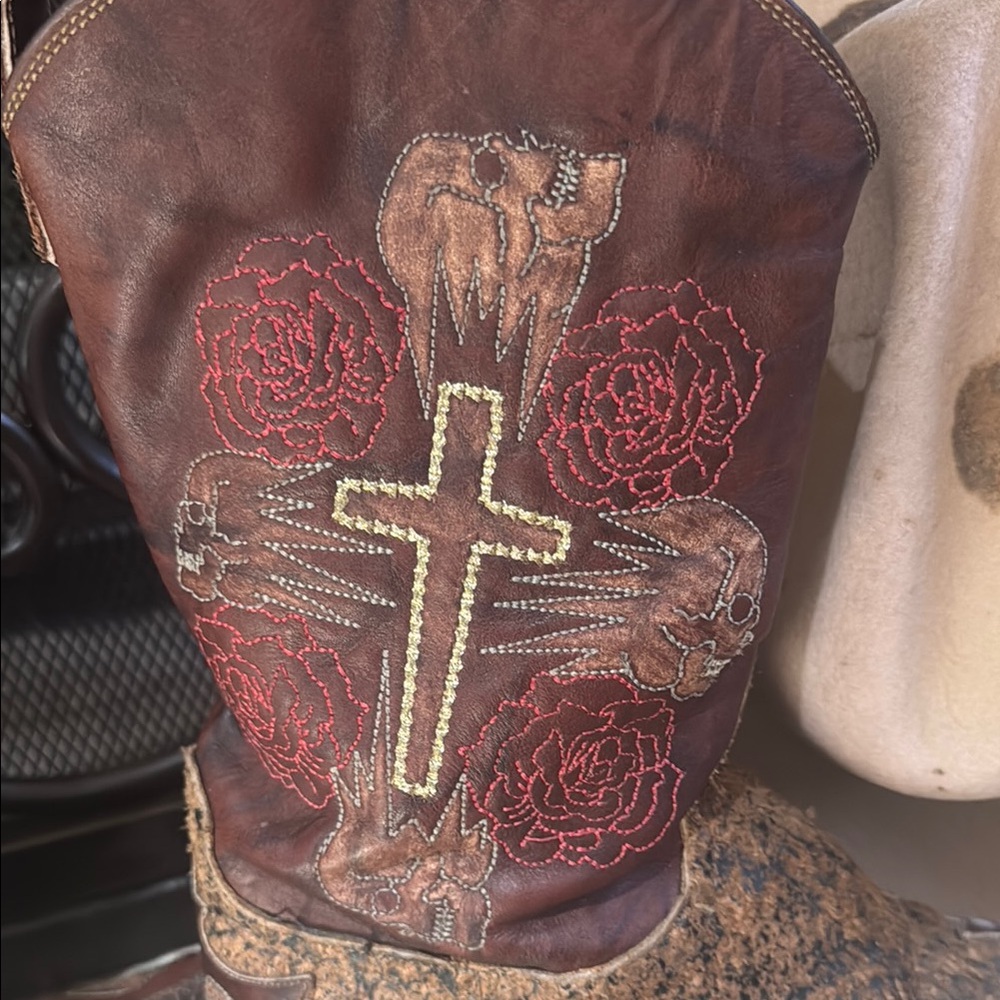 Luchesse Diva Heeled Boots Brown And Red Western Style View 4